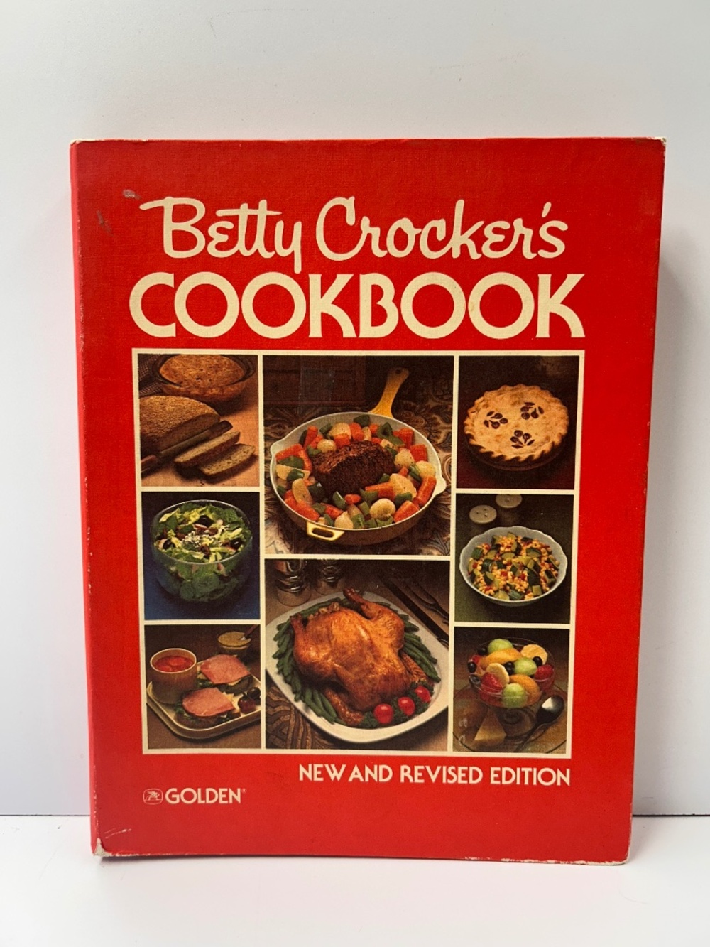 Vintage Betty Crocker's Cookbook New Revised Edition Golden Spiral Bound 1978